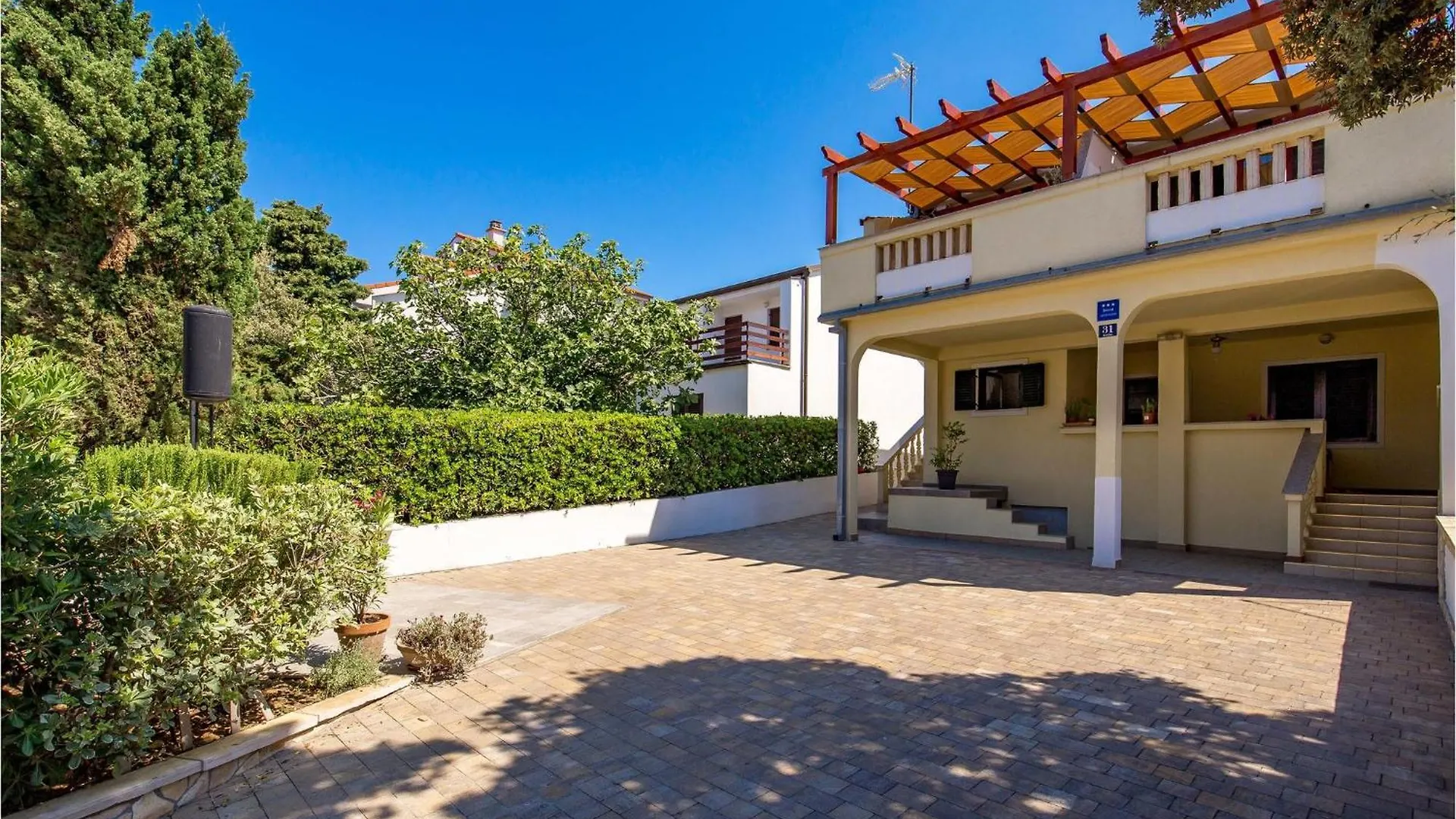 1 Bedroom Cozy Apartment In Mandre 0*,  Chorvatsko